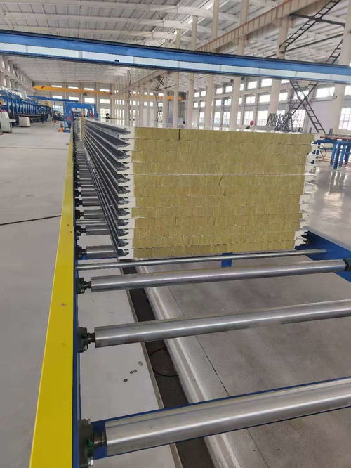 【常州市硬質發泡聚氨酯夾芯板價格】- 