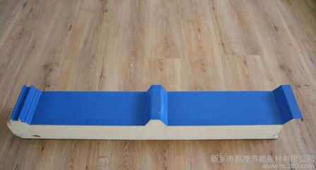 河南新鄉昌隆節能板材 聚氨酯復合板、彩鋼夾芯板及PU板的高清細節展示